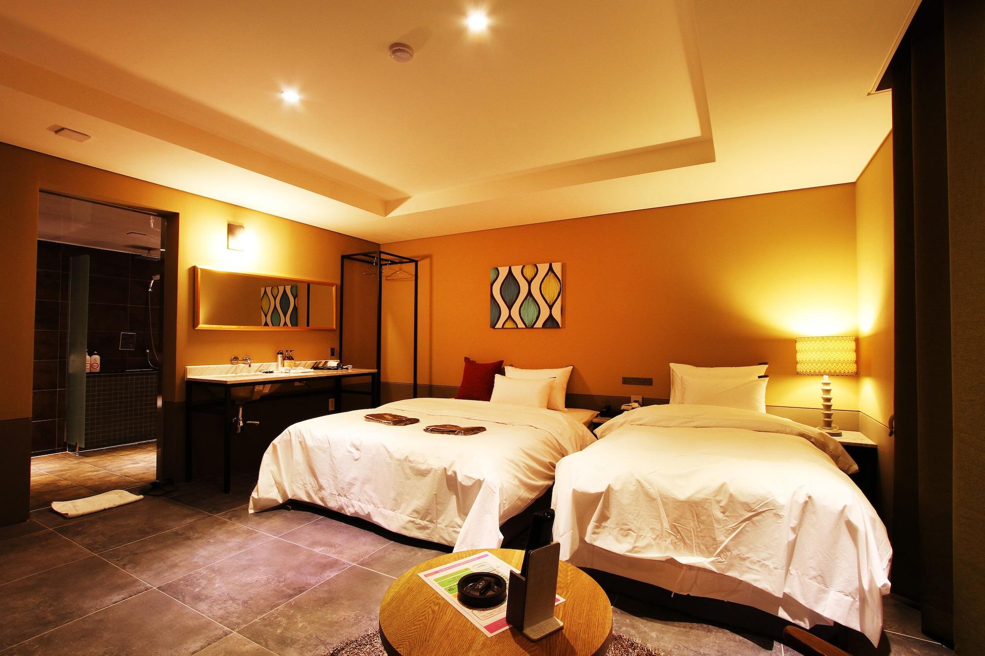Sr Design Hotel Йонін Екстер'єр фото