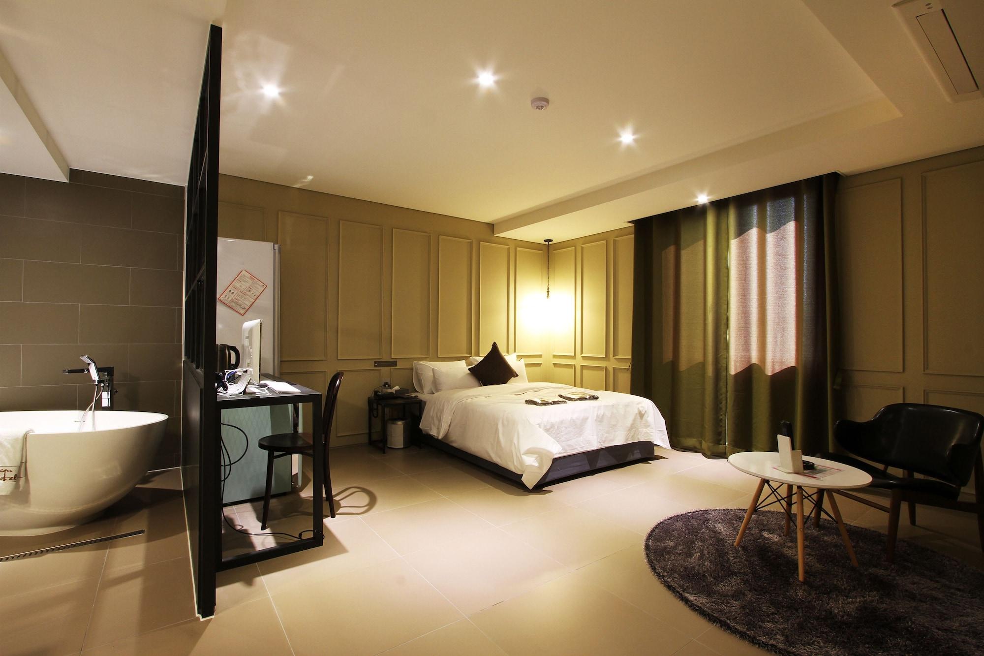 Sr Design Hotel Йонін Екстер'єр фото
