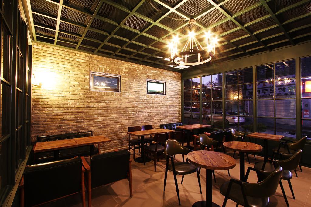 Sr Design Hotel Йонін Екстер'єр фото